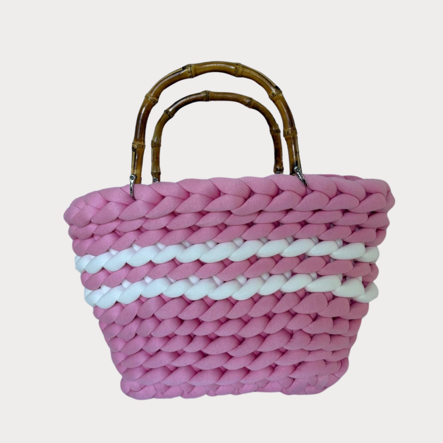 Aimée Signature Piece – Basketbag aus Premium Cotton in der Farbe Rosa mit weißen Streifen mit Bambusgriffen