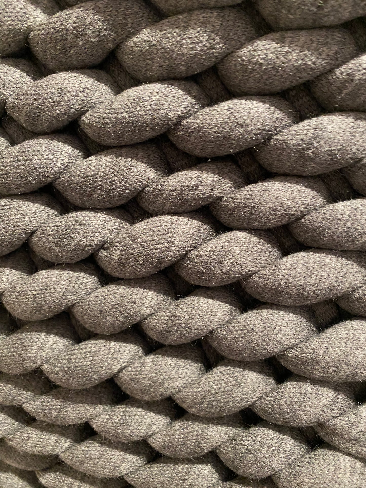 Basketbag aus Acrylic in der Farbe Grey