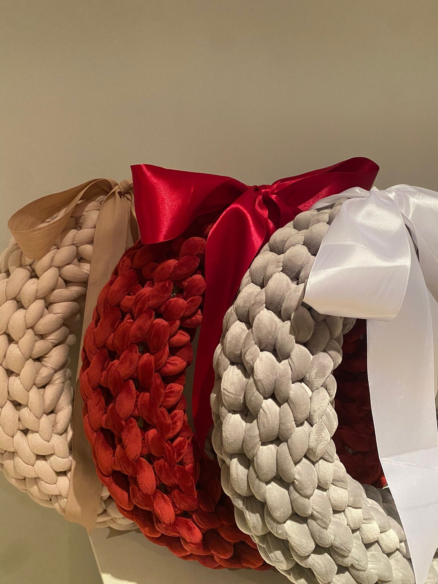 Dekokranz aus Cotton in Beige